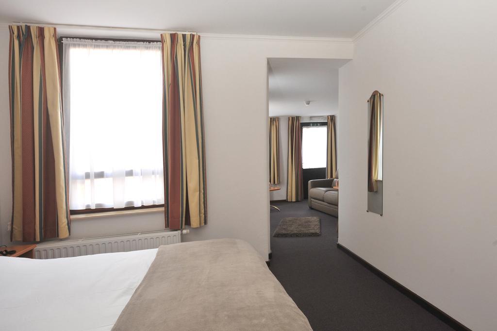 Hotel Du Perron Theux Oda fotoğraf