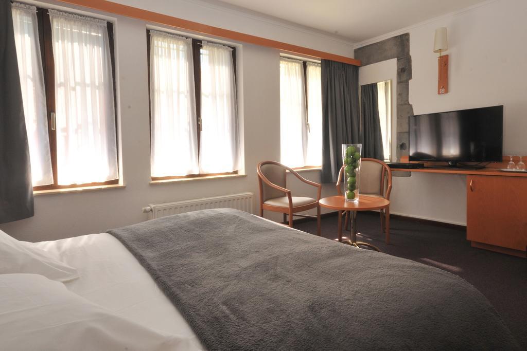 Hotel Du Perron Theux Oda fotoğraf
